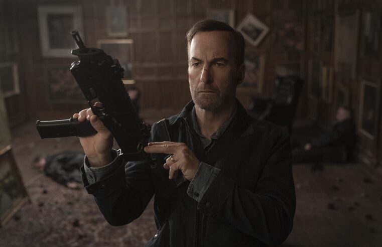 Netflix: 8 filmes e séries em alta para ver no fim de semana