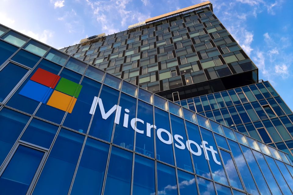 CEO da Microsoft diz que CMA foi ‘durão e justo’ na avaliação de compra da Activision