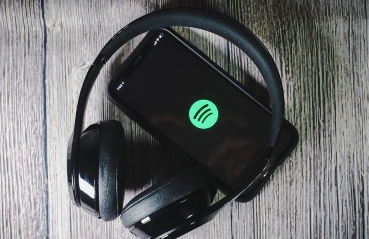 ‘Playlist para o Futuro’: Spotify libera lista de músicas guardadas em cápsula do tempo