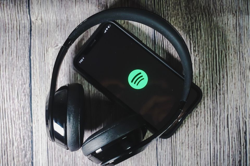 ‘Playlist para o Futuro’: Spotify libera lista de músicas guardadas em cápsula do tempo
