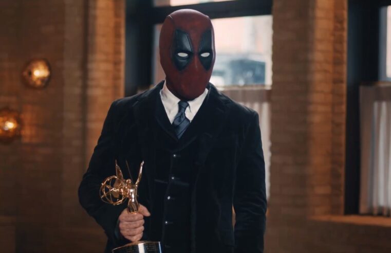 Ryan Reynolds vence Emmy e faz discurso como Deadpool