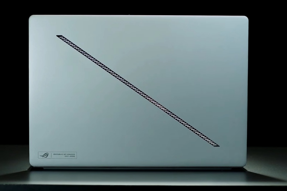 ASUS ROG apresenta novos notebooks Strix e Zephyrus na CES 2024