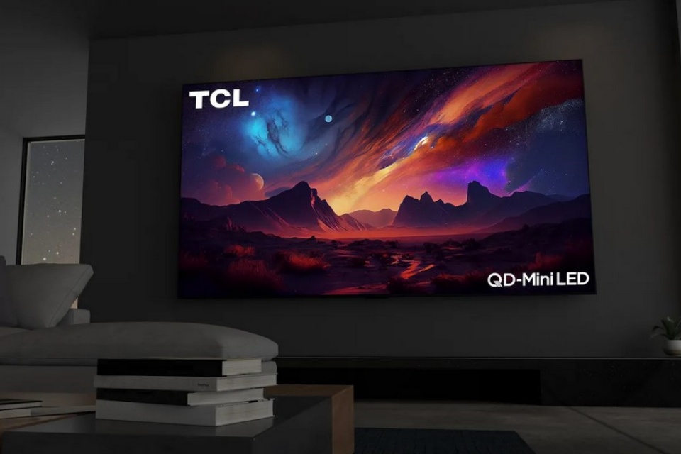 TCL revela TV de 115 polegadas, 90 kg e que pode custar uma fortuna