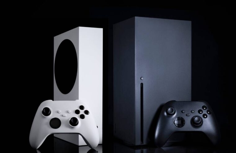 Xbox pode acabar com exclusividade e lançar dois jogos no PS5