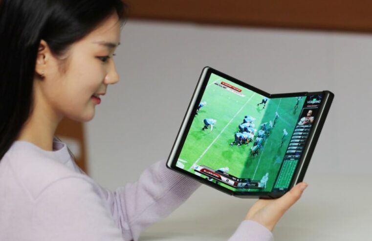 CES 2024: Samsung exibe novas tecnologias de telas dobráveis