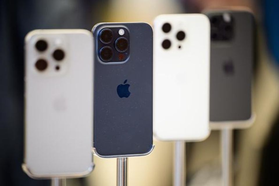 Apple superou Samsung e foi a líder do mercado de celulares em 2023