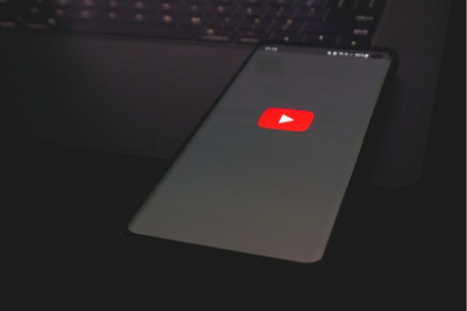 Google nega que lentidão no YouTube seja causada por uso de adblockers