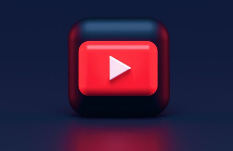 YouTube irá exibir anúncios em vídeos pausados na TV; entenda