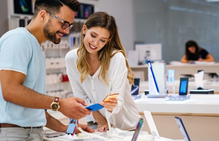 Tudo que você precisa saber antes de comprar um celular