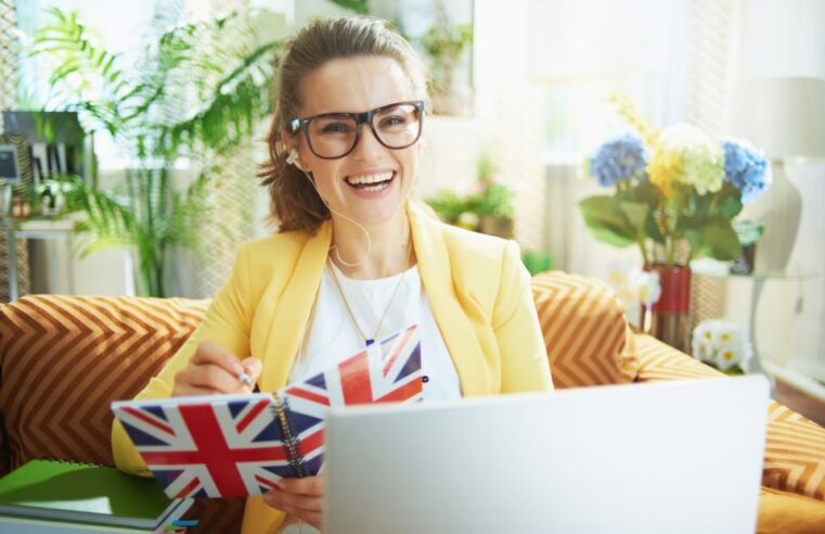 Uso excessivo do inglês nas empresas e no ambiente on-line: como lidar?