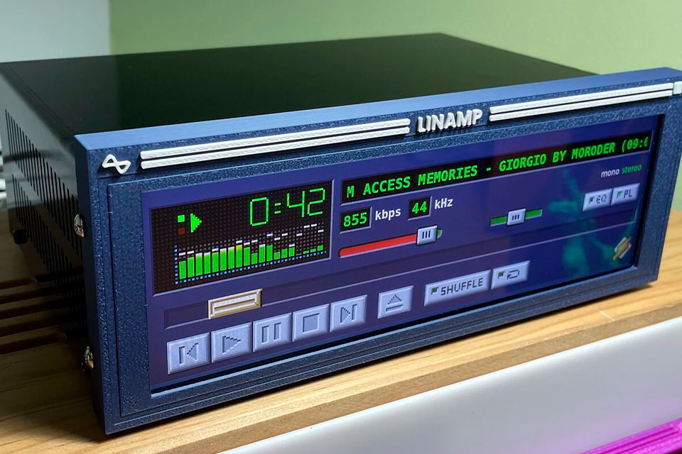 Winamp ganha uma caixinha de som física com visual clássico do app