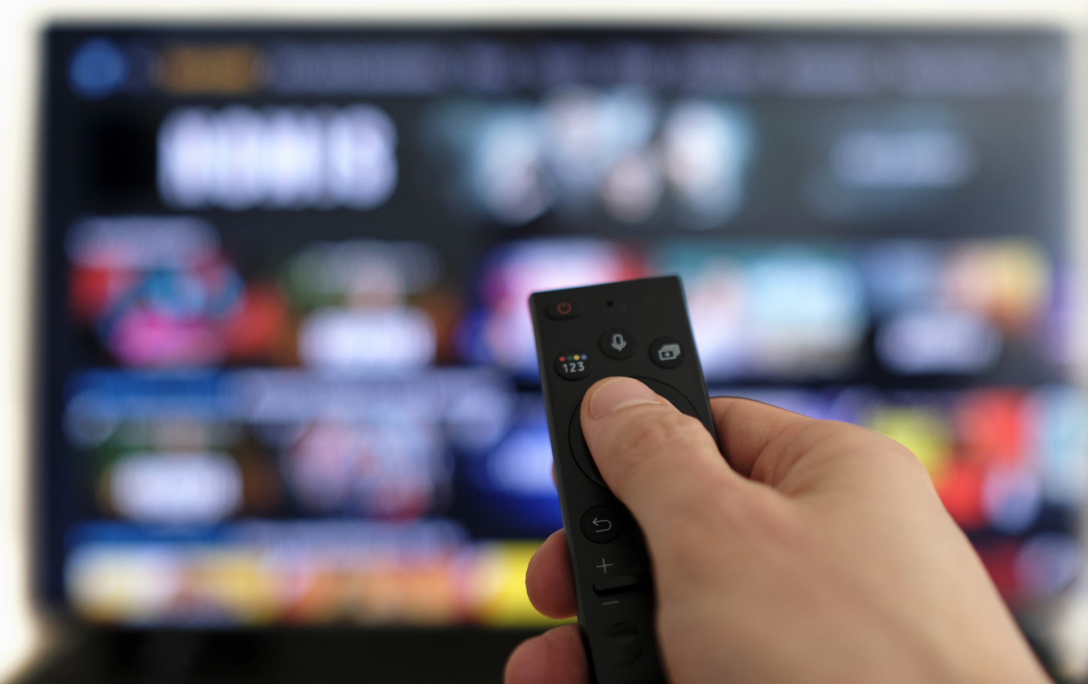 Por que o Brasil precisa regulamentar os streamings o quanto antes?