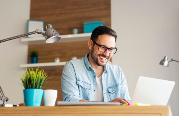 Home office: 84 vagas para trabalho remoto internacional [18/06]