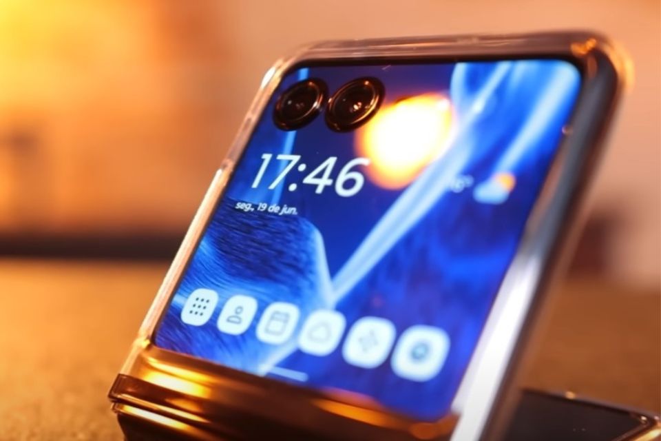 Motorola Razr 50 Ultra vaza em vídeo promocional; confira