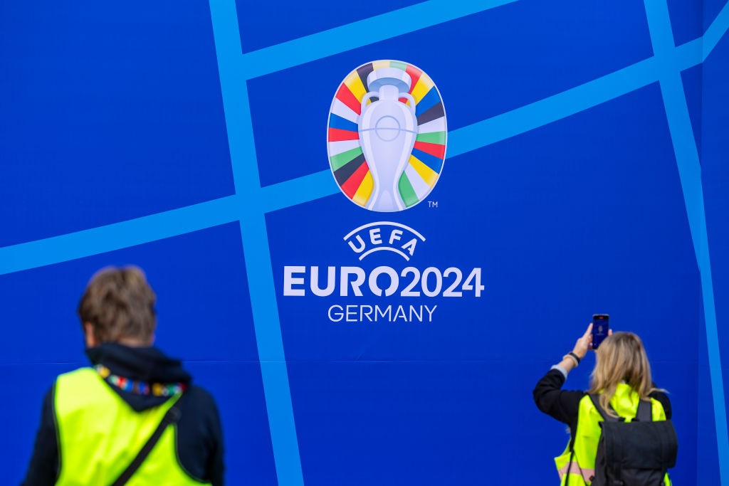 Eurocopa 2024: como funciona a tecnologia que identifica se a bola bateu na mão?
