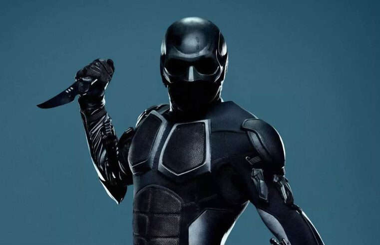 The Boys: criador faz grande revelação sobre Black Noir e Capitão Pátria