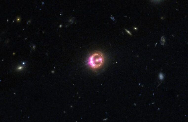 Teoria da gravidade teleparalela de Albert Einstein pode resolver o ‘problema de Hubble’?