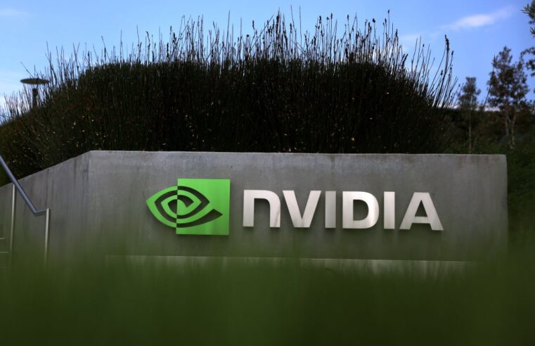 Nvidia desvaloriza e volta a ser a 3ª empresa mais valiosa