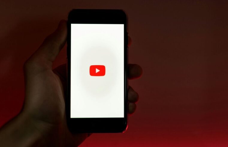 YouTube Premium ganha IA ‘tira-dúvidas’ e mais recursos para o Shorts