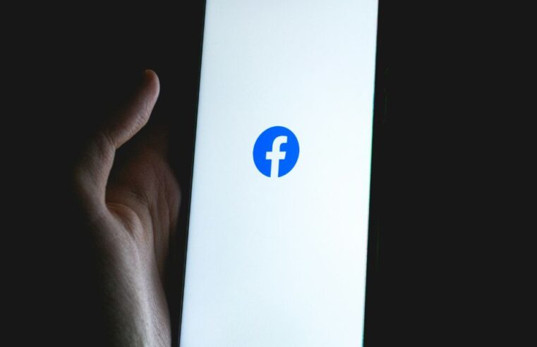 Como desativar o perfil do Facebook temporariamente?