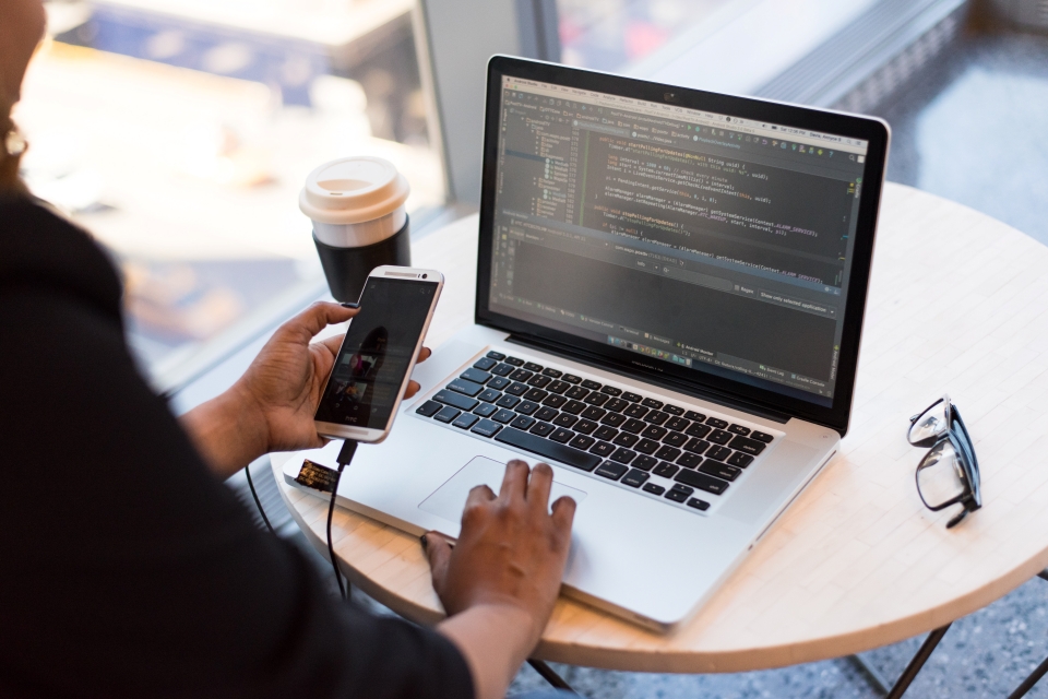 O que é software e para que serve? Entenda