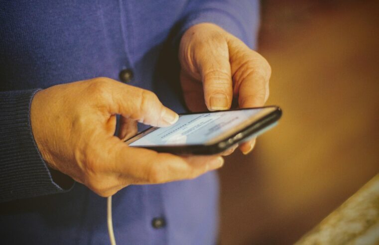 Como descobrir a senha do Wi-Fi pelo celular Android ou iOS?