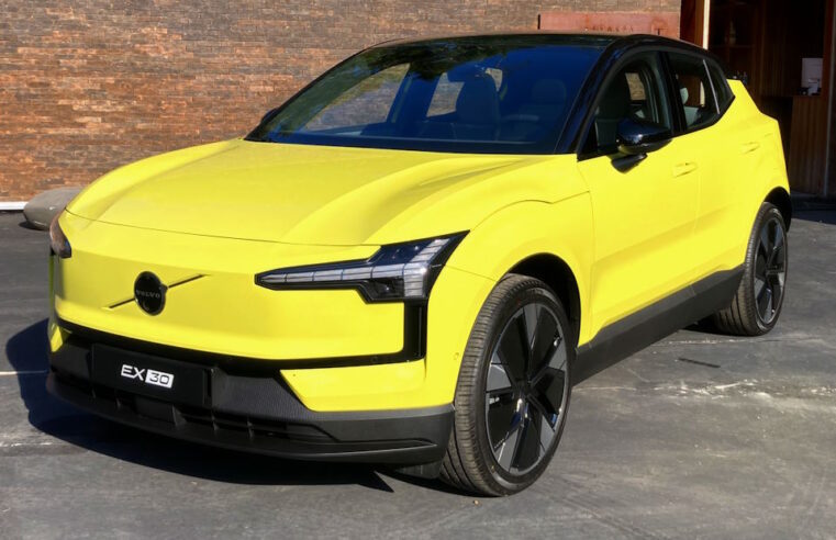 Teste: Volvo EX30 esbanja tecnologia, mas exagera no minimalismo