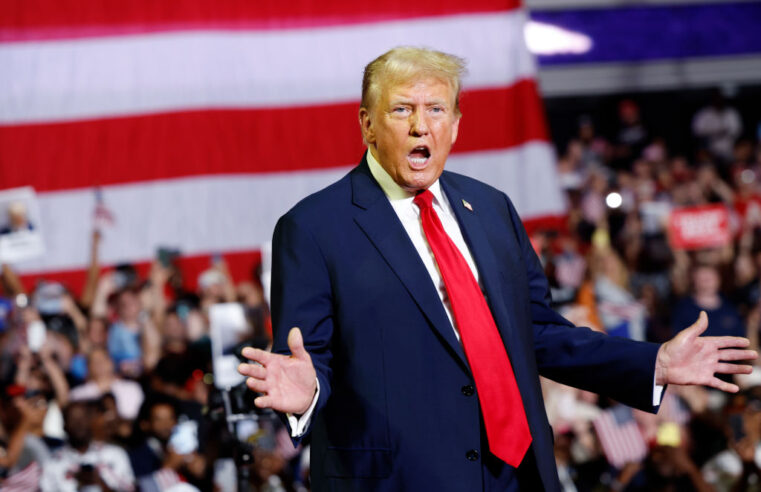FBI tenta desbloquear celular de autor dos tiros contra Donald Trump