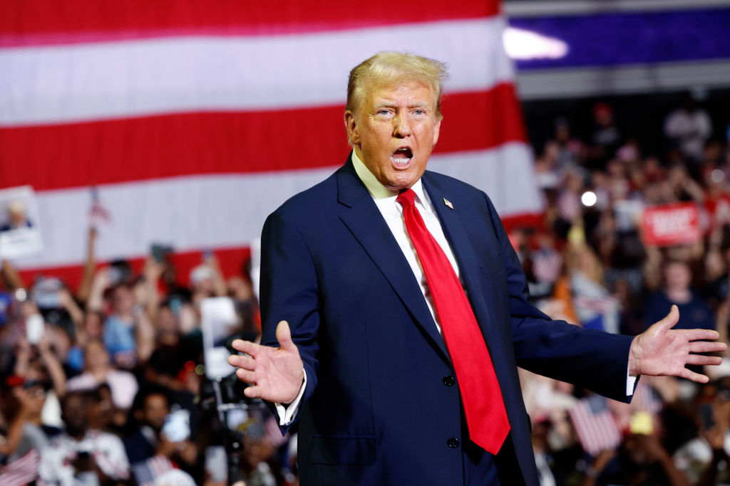 FBI tenta desbloquear celular de autor dos tiros contra Donald Trump