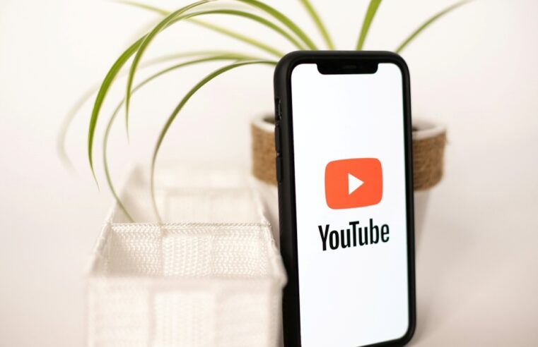 Apple, Nvidia e outras usaram vídeos do YouTube para treinar IAs sem permissão