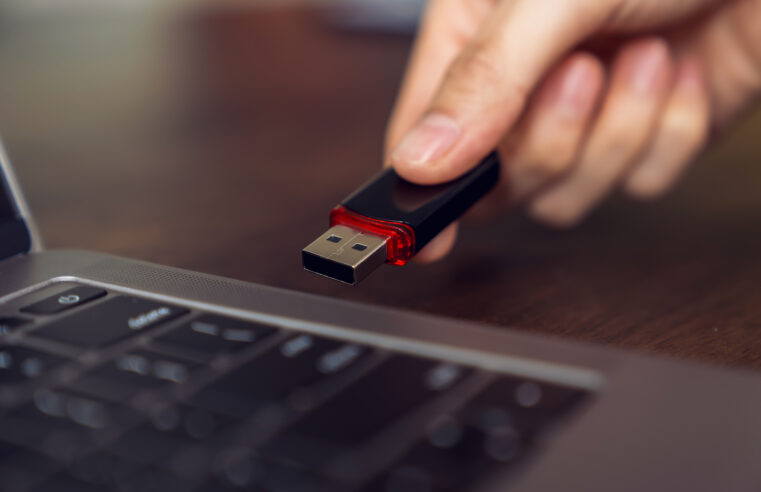 Microsoft lança ferramenta que recupera PCs afetados em erro da CrowdStrike