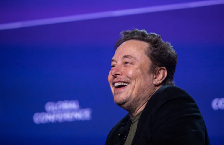 Agora vai? Elon Musk volta a desafiar Zuckerberg para uma luta