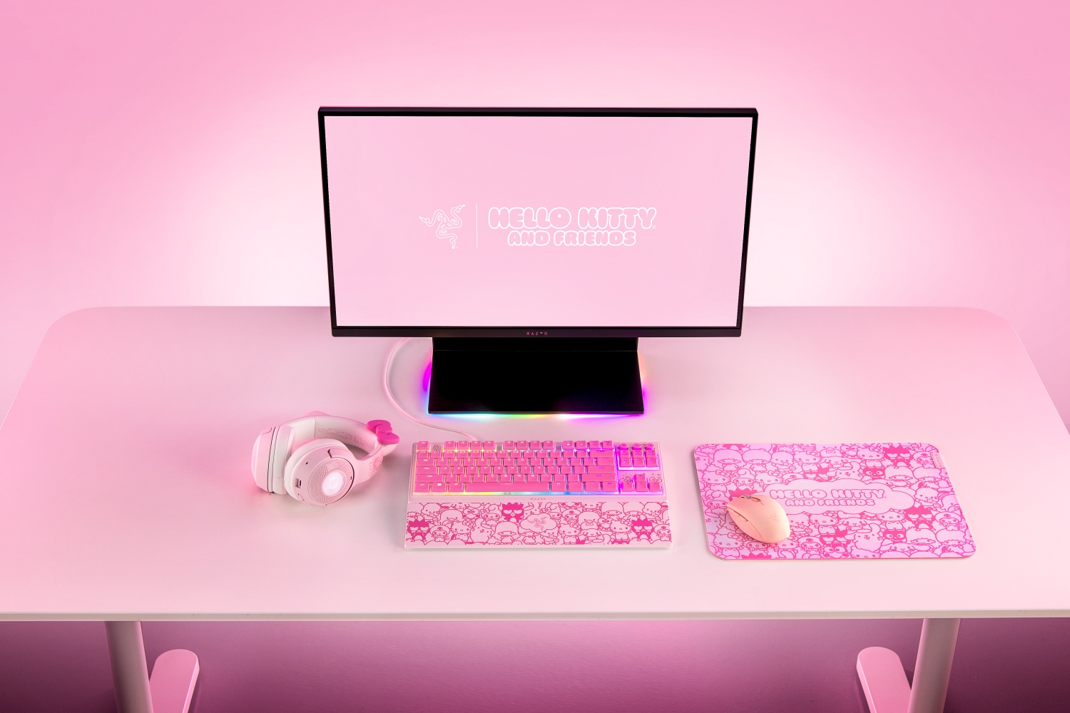 Razer lança linha da Hello Kitty com headset e cadeira rosa! Veja produtos