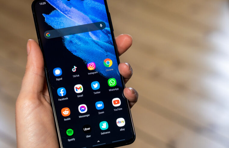 Google Play agora pode atualizar apps do Android baixados por outros meios