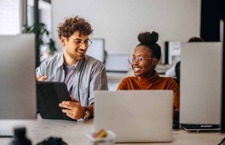 Mercado Livre oferece 7 mil bolsas de estudo em tecnologia para jovens; como se inscrever
