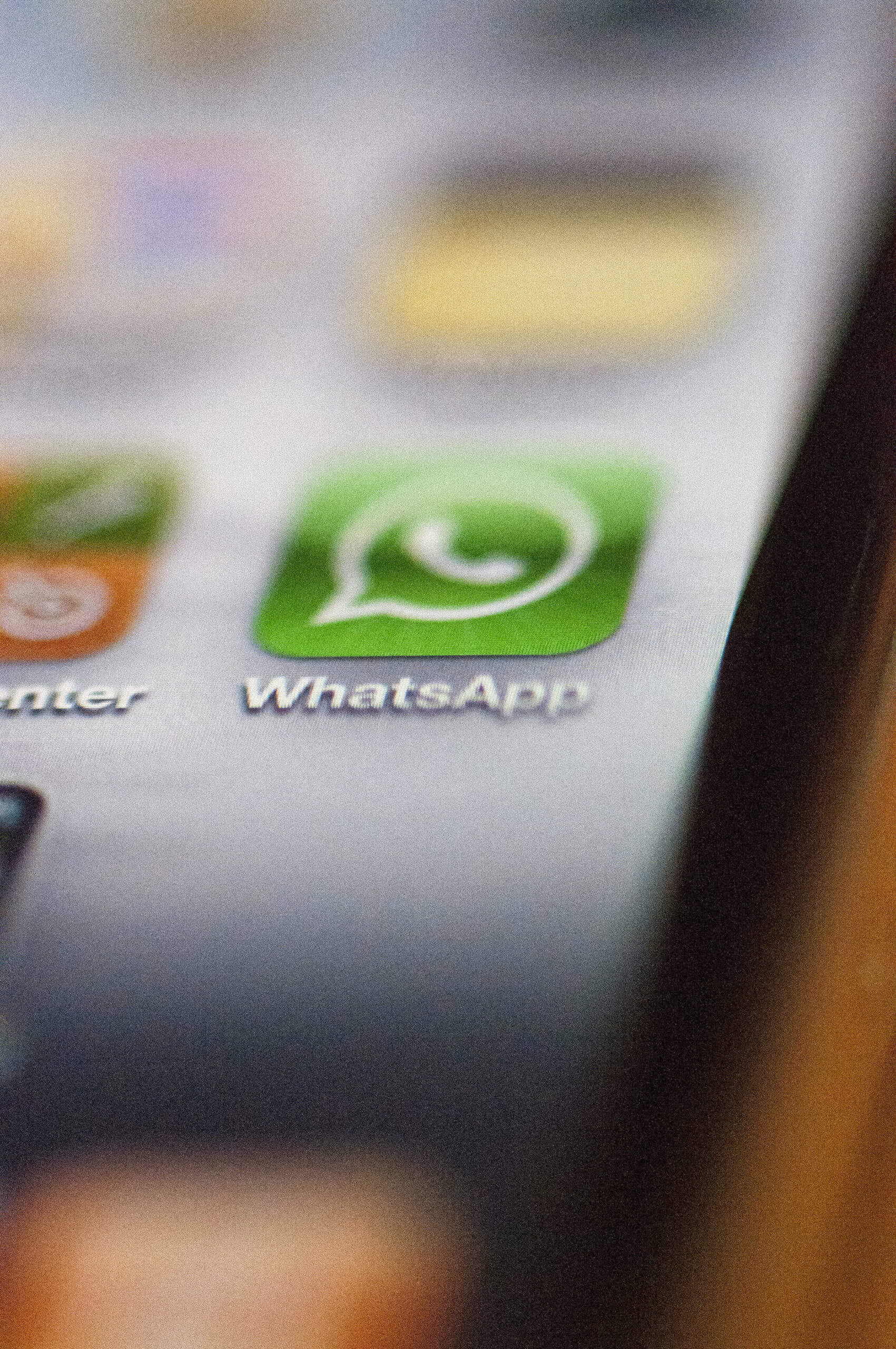 WhatsApp Beta inaugura emojis animados no iOS