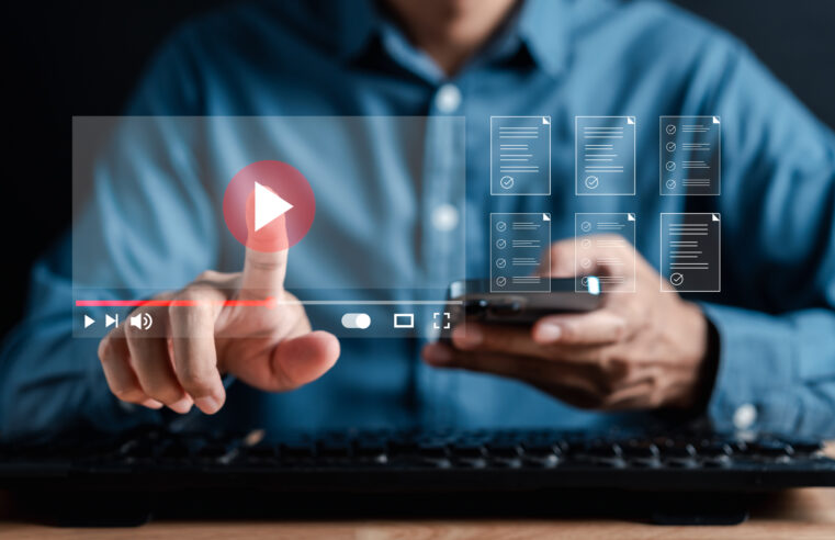YouTube testa IA Gemini para ajudar na criação de títulos, thumbs e textos