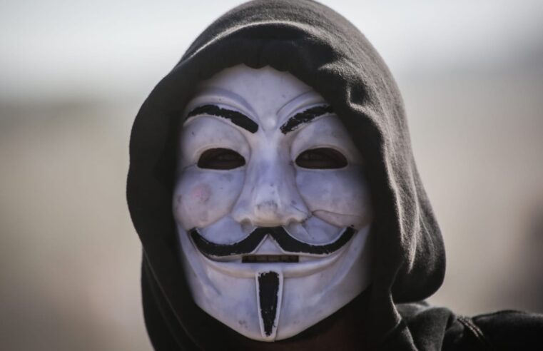 Anonymous derruba dois sites de pedofilia na Deep Web