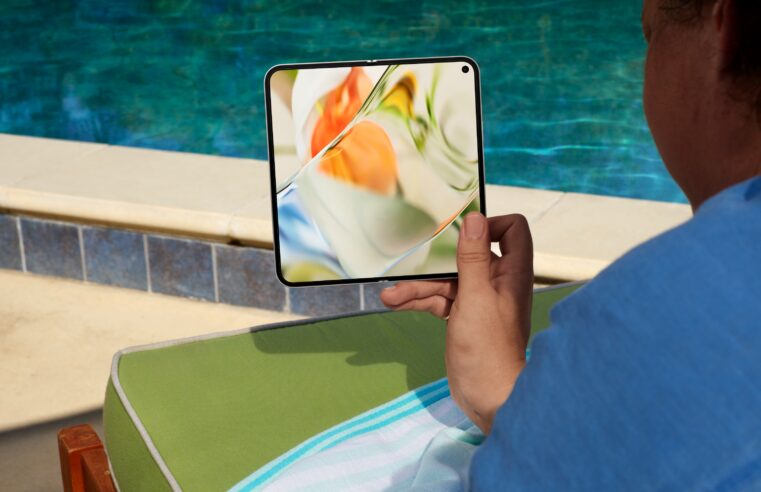 Google apresenta Pixel 9 Pro Fold, um celular dobrável com tela interna gigante