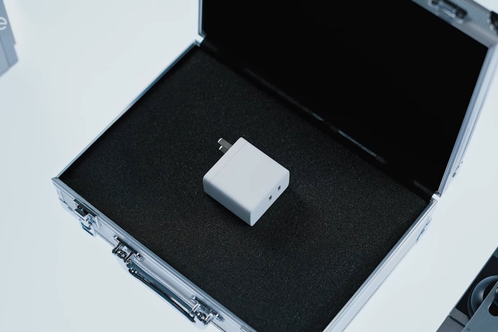Realme revela ‘canhão de bolso’ que carrega celulares em 5 minutos a 320 W