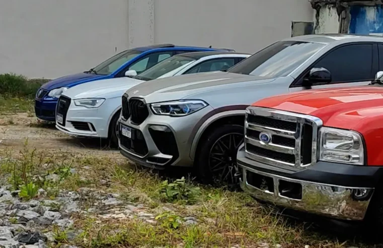 Polícia apreende veículos de luxo em operação contra rifas ilegais