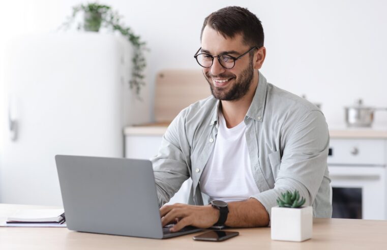 Home office: 157 vagas para trabalho remoto [23/08]