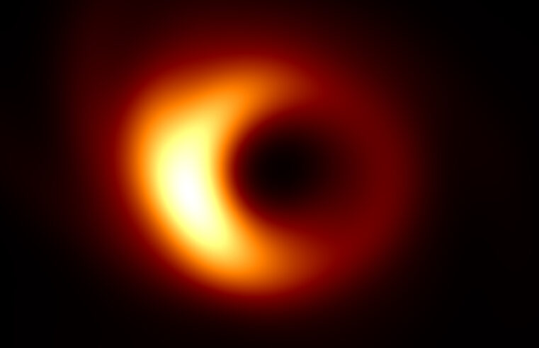 Imagens de buracos negros em alta resolução são captadas pelo Telescópio Event Horizon