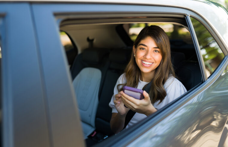 Uber Adolescentes ganha reserva de viagens e mais recursos nos EUA