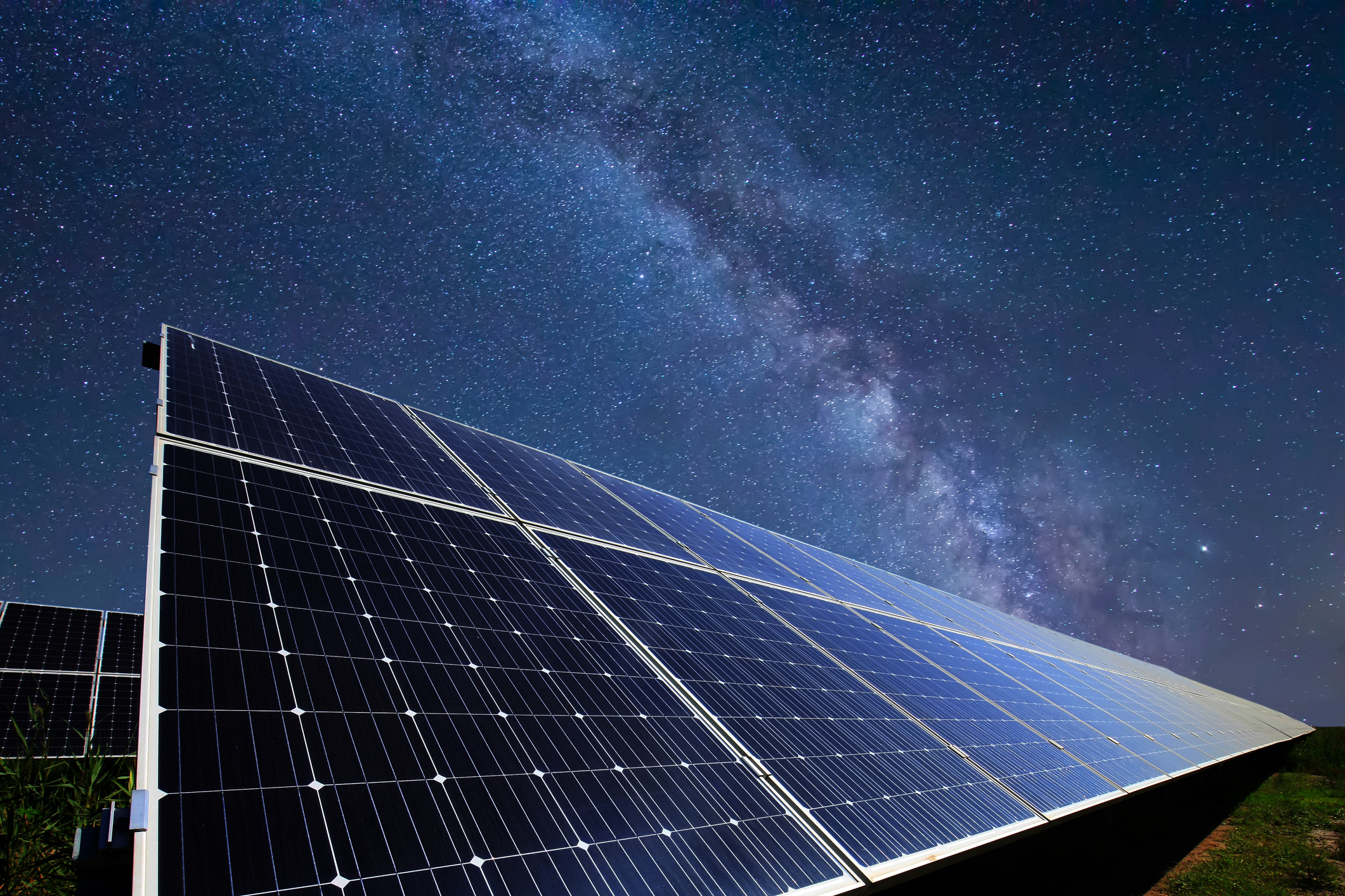 Startup promete vender luz solar até durante a noite; entenda