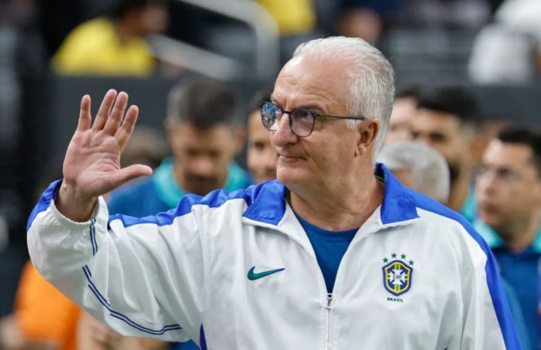 Dorival Júnior tem WhatsApp clonado e golpista pede dinheiro a Galvão Bueno