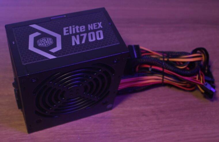 Cooler Master Elite Nex N700: uma boa e barata fonte de 700W (Review)