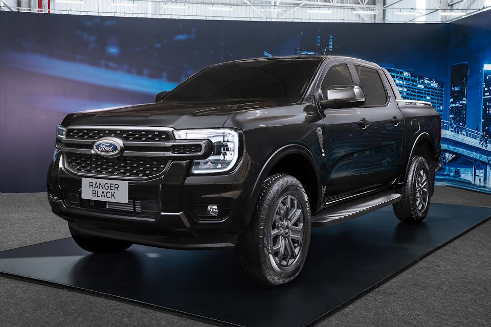 Ford mostra novo Ranger Black e revela primeiros detalhes da versão
