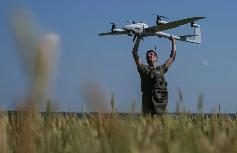 Ucrânia lança ataque recorde de drones contra a Rússia
