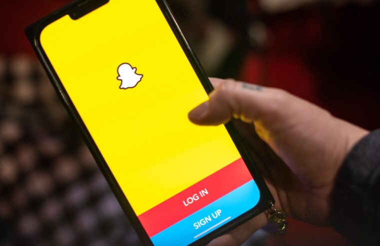 Snapchat entregou crianças para predadores sexuais, diz polícia